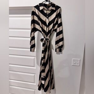 Vici Black and Cream Chevron Maxi Dress